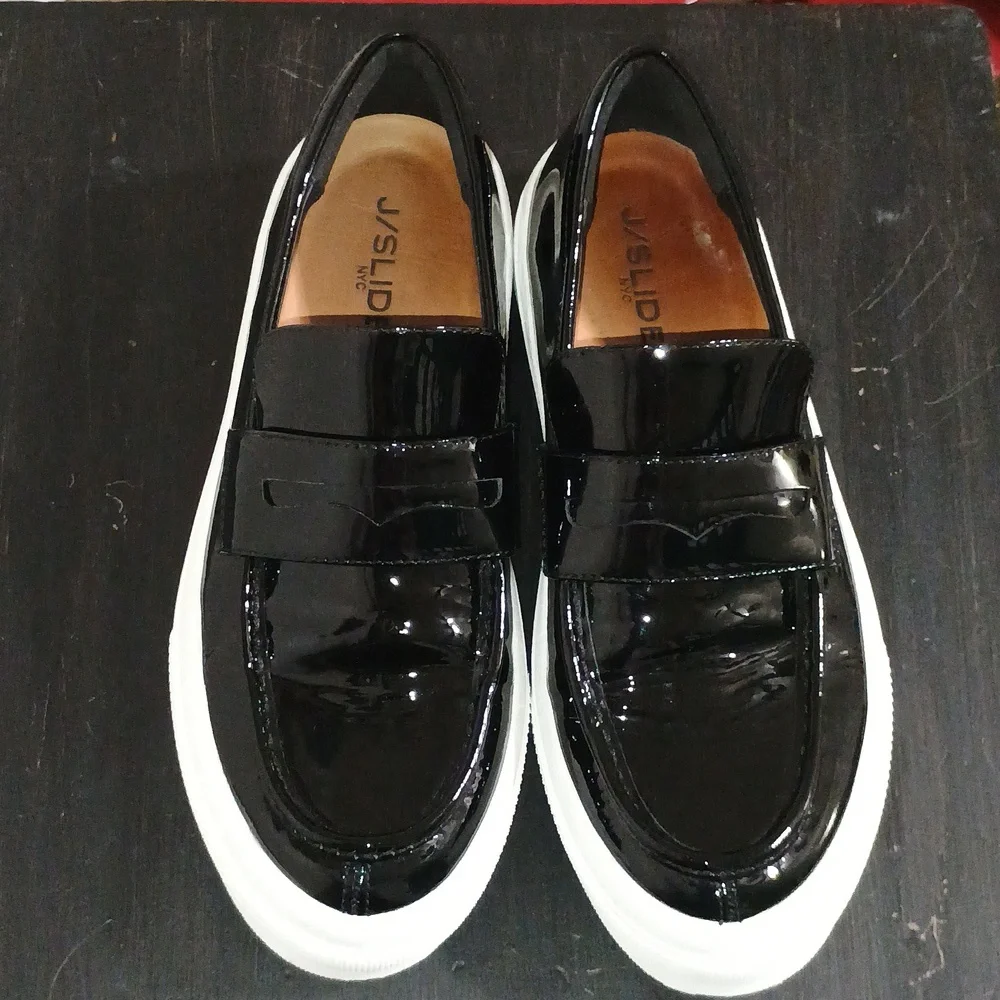 J/Slides Patent Leather Platform Loafer - Picture 3 of 4